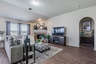 1107 Inglewood Drive, Mansfield, TX 76063 - Photo 9