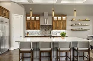 1203 Huntington Cove Ct, Granbury, TX 76048 - Photo 7