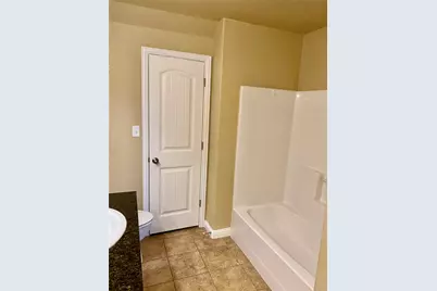 906 Dart Court, Granbury, TX 76049 - Photo 9