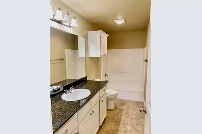 906 Dart Court, Granbury, TX 76049 - Photo 13