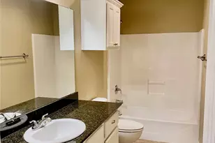 906 Dart Ct, Granbury, TX 76049 - Photo 13