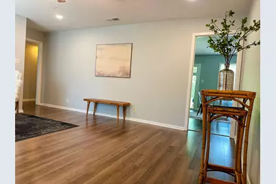 801 N Douglas Avenue, Cleburne, TX 76033 - Photo 5