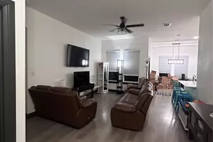 324 Bronco Dr, Pilot Point, TX 76258 - Photo 3