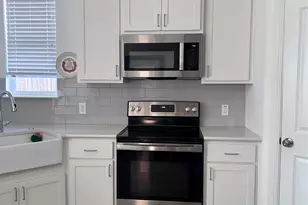 324 Bronco Dr, Pilot Point, TX 76258 - Photo 5