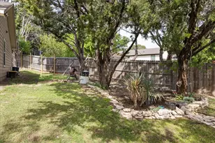 807 Rock Harbor Dr, Granbury, TX 76048 - Photo 31