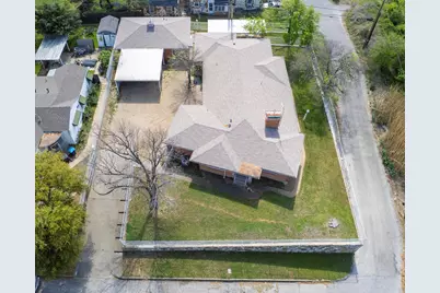 2000 Standifer Street, Fort Worth, TX 76164 - Photo 33