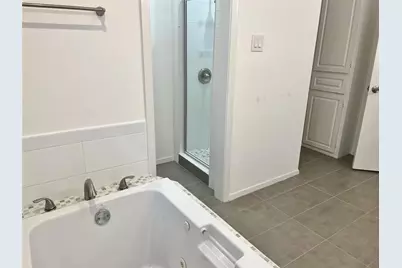 1827 Rhinevalley Drive, Arlington, TX 76012 - Photo 17