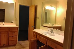 110 Pawnee Trail, Gainesville, TX 76240 - Photo 7