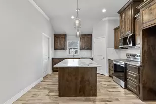 2507 Christine Dr, Granbury, TX 76048 - Photo 13