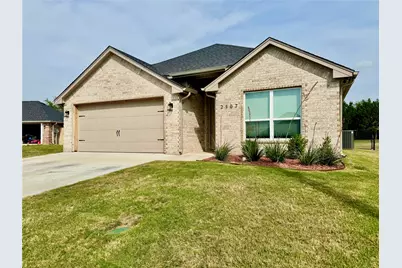 2507 Christine Drive, Granbury, TX 76048 - Photo 1