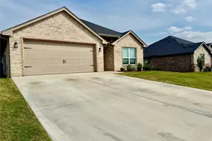 2507 Christine Dr, Granbury, TX 76048 - Photo 3