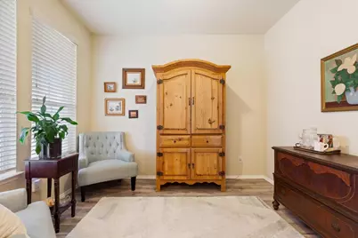 6717 Cold Water Drive, Waco, TX 76712 - Photo 5