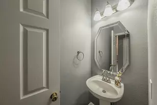 6621 Alliance Dr, The Colony, TX 75056 - Photo 13