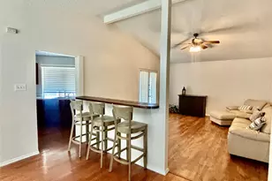 1501 Gentle Wind Dr, Arlington, TX 76018 - Photo 3