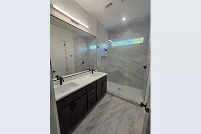 2139 Mail Avenue #101, Dallas, TX 75235 - Photo 21