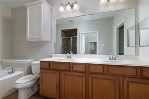 2108 Harris Pl, Plano, TX 75025 - Photo 9