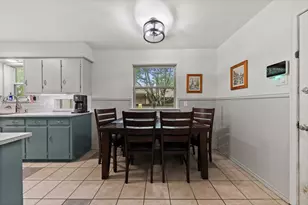 8309 Londonderry Ln, Dallas, TX 75228 - Photo 9