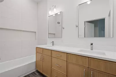 2634 Bainbridge Drive, Dallas, TX 75237 - Photo 19
