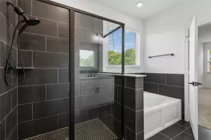 1512 Gentle Crk Ln, Fort Worth, TX 76052 - Photo 15