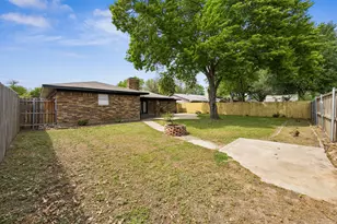 812 Prestwick St, Bedford, TX 76022 - Photo 27