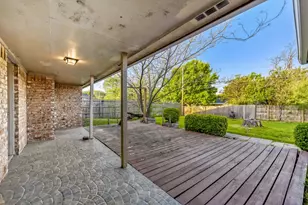 3633 Billie Faye Dr, North Richland Hills, TX 76180 - Photo 17