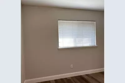 422 Woodmere Drive, Garland, TX 75043 - Photo 9