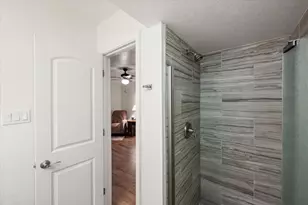 635 S Waxahachie St, Mansfield, TX 76063 - Photo 23