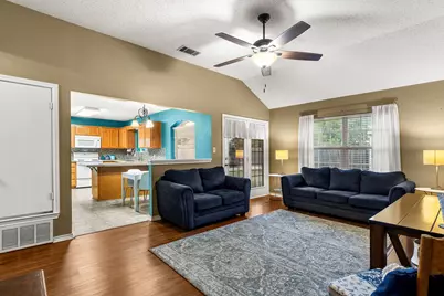 113 Bobcat Drive, Lacy Lakeview, TX 76705 - Photo 7