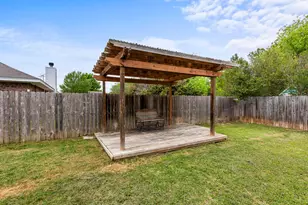 113 Bobcat Dr, Lacy Lakeview, TX 76705 - Photo 29