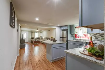 5720 Geddes Avenue, Fort Worth, TX 76107 - Photo 11