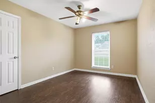 148 Lilac Ln, Azle, TX 76020 - Photo 17
