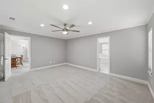 2804 Whispering Trail Cir, Pantego, TX 76013 - Photo 13