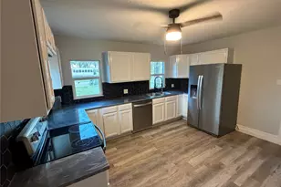 150 Ash Creek Ct, Springtown, TX 76082 - Photo 5