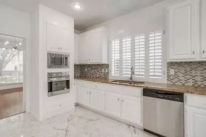 4201 Fair Oaks Drive, Grapevine, TX 76051 - Photo 11