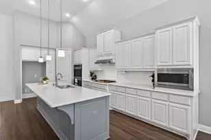 7457 Pondview Ln, Fort Worth, TX 76123 - Photo 9