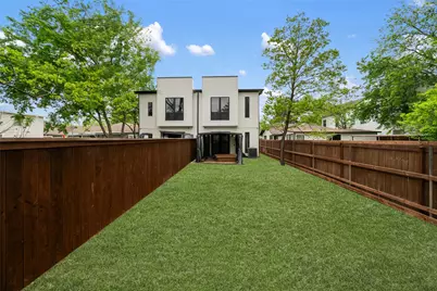 5227 Lindsley Avenue, Dallas, TX 75223 - Photo 23