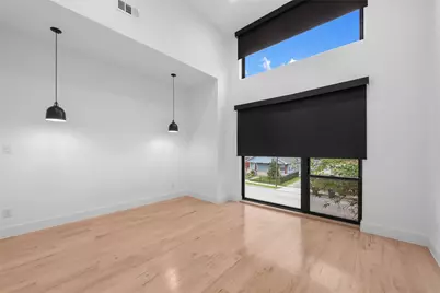 5227 Lindsley Avenue, Dallas, TX 75223 - Photo 9