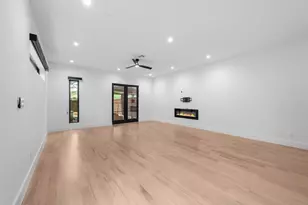 5227 Lindsley Ave, Dallas, TX 75223 - Photo 13