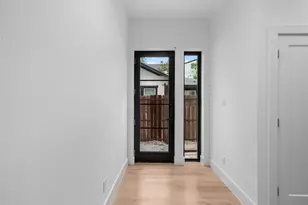 5227 Lindsley Ave, Dallas, TX 75223 - Photo 5