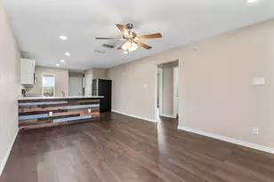 1406 Courtney Pl, Cleburne, TX 76033 - Photo 15