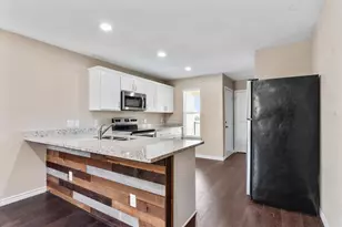 1406 Courtney Pl, Cleburne, TX 76033 - Photo 1