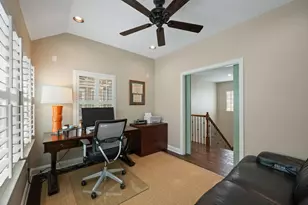 738 E Main St, Coppell, TX 75019 - Photo 17