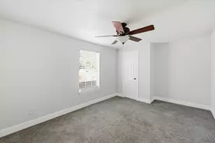 807 Wyatt St, Waxahachie, TX 75165 - Photo 13