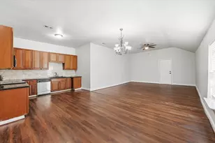 807 Wyatt St, Waxahachie, TX 75165 - Photo 7