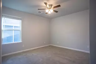 815 Ritchey St, Gainesville, TX 76240 - Photo 11