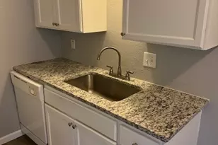 6012 Westridge Ln, Fort Worth, TX 76116 - Photo 5