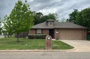 900 Sun Down, Stephenville, TX 76401 - Photo 3