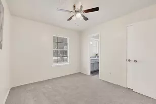 208 Gregory Dr, DeSoto, TX 75115 - Photo 19