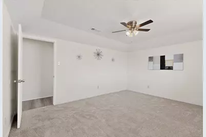 208 Gregory Drive, DeSoto, TX 75115 - Photo 23