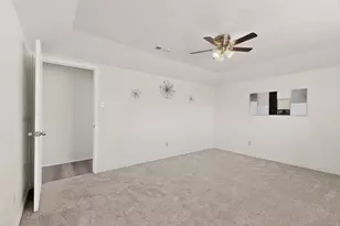 208 Gregory Dr, DeSoto, TX 75115 - Photo 23